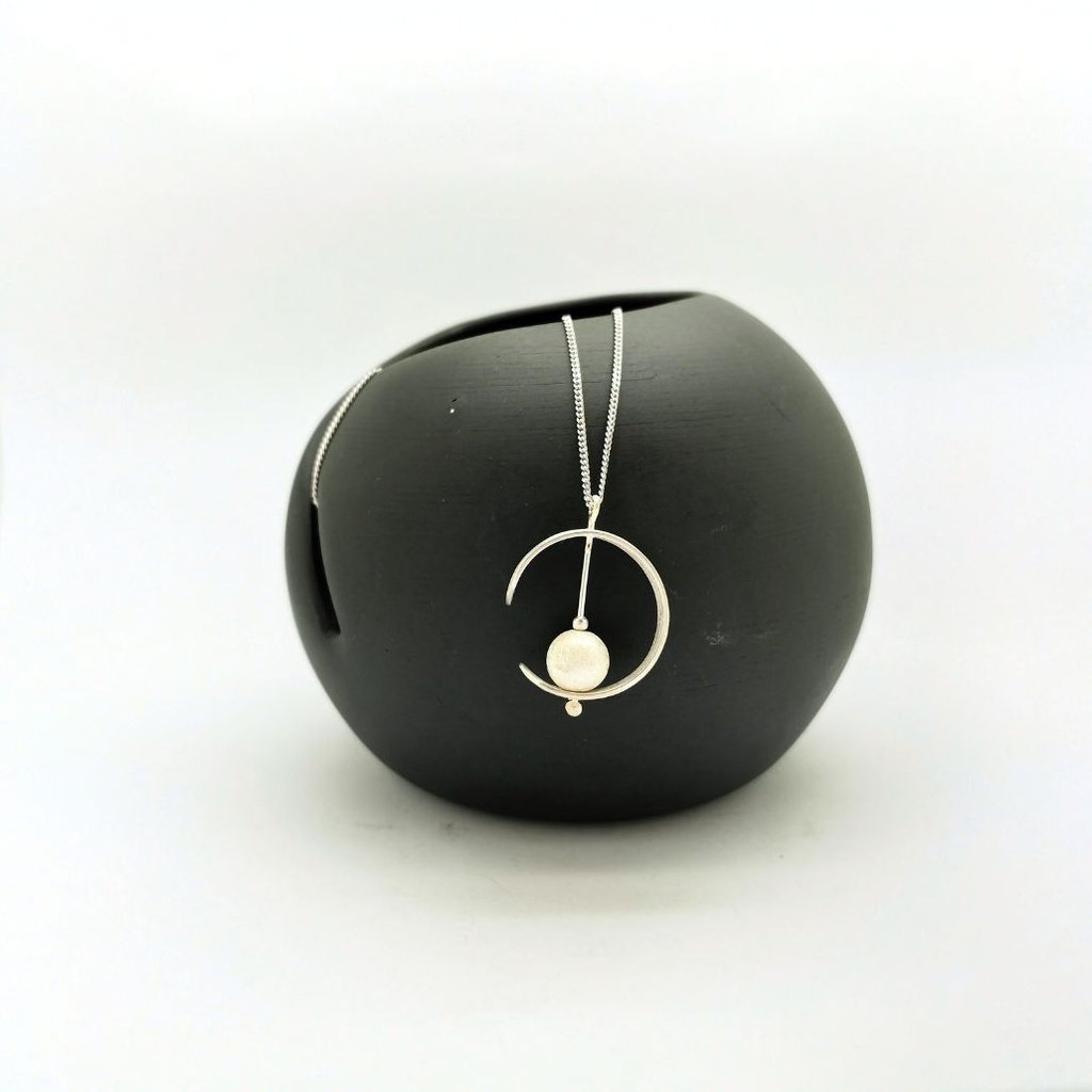 Dans la lune - Pendentif