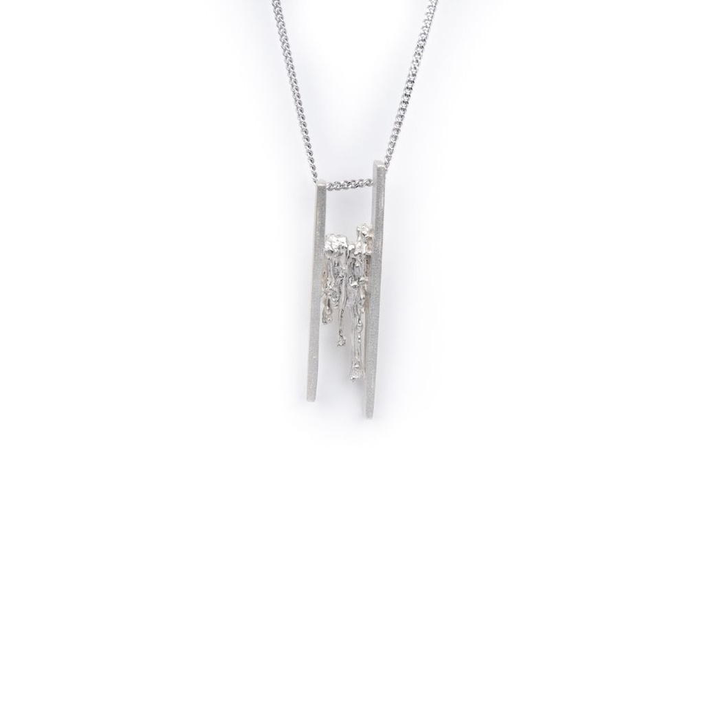 Force et fragilité - Pendentif